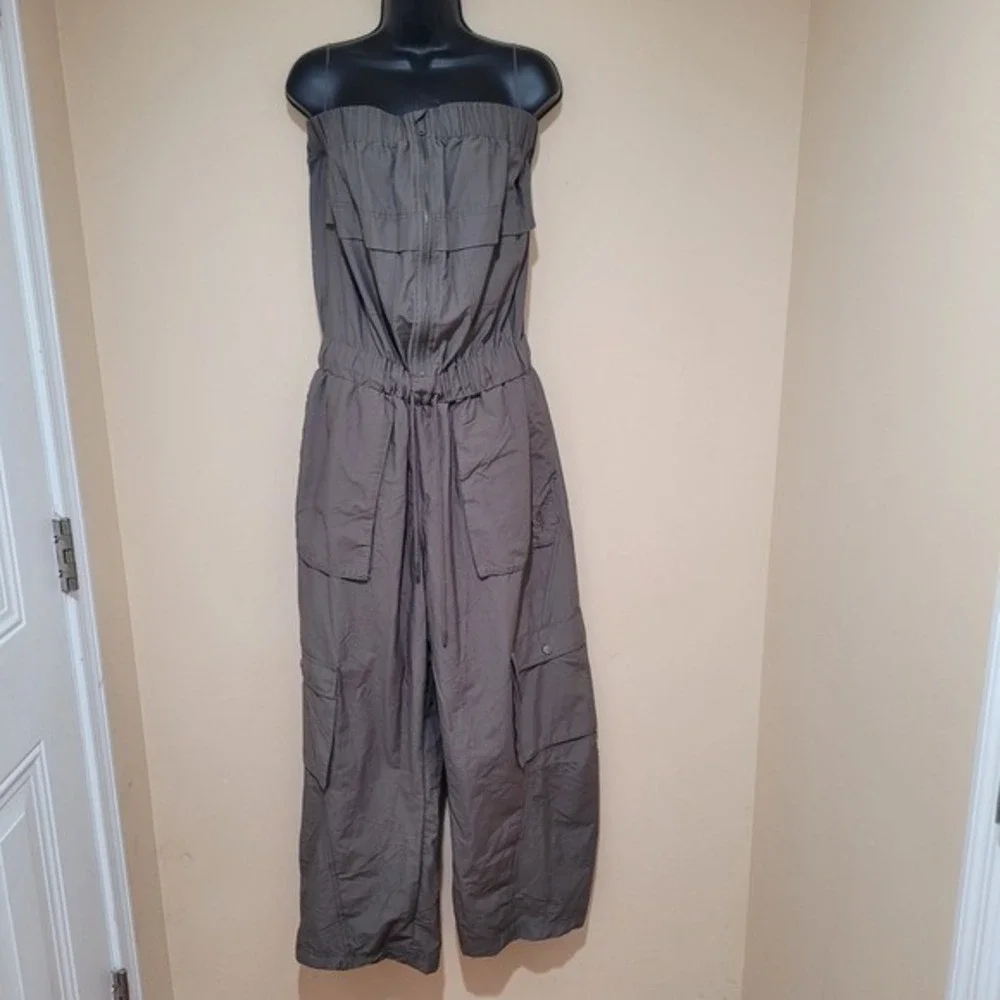 Free People Movement‎ Utility Cargo Strapless Jumpsuit pewter womens Shot clock - Picture 2 of 13